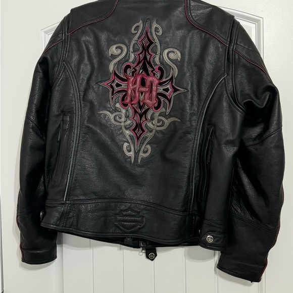 Xl women's leather Harley Davidson jacket with Hoodie zip in insert . - Picture 4 of 5
